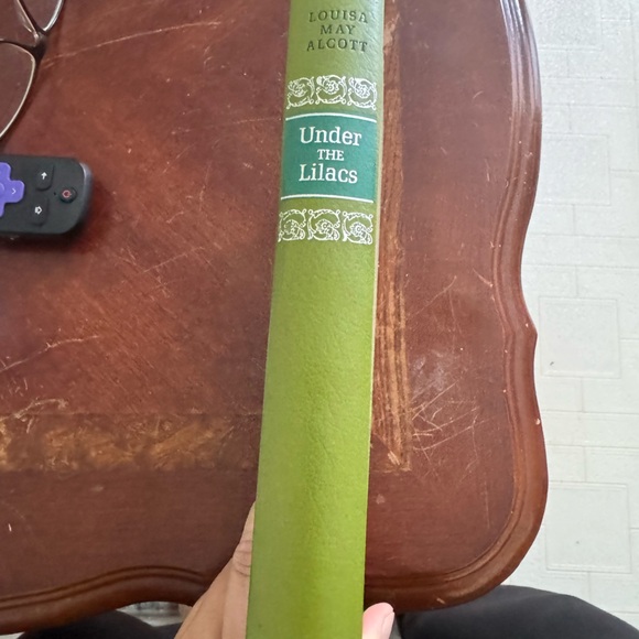 BOXING DAY SALE - Vintage Book “Under the Lilacs” by Louise May Alcott - Picture 1 of 6